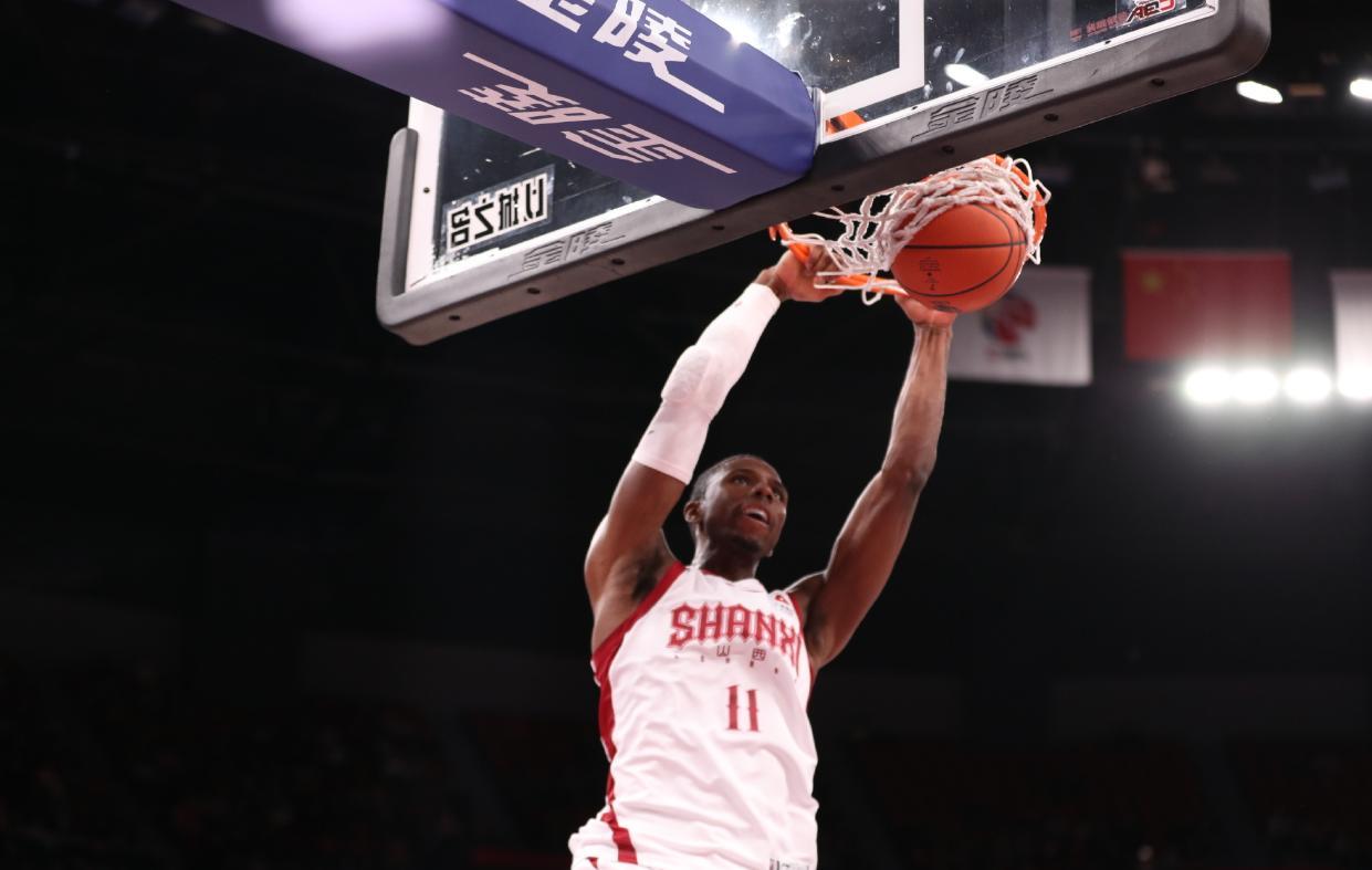 华体会-山西输球揪出两大软蛋，两主力中锋全场合砍0分，完全成上海卧底