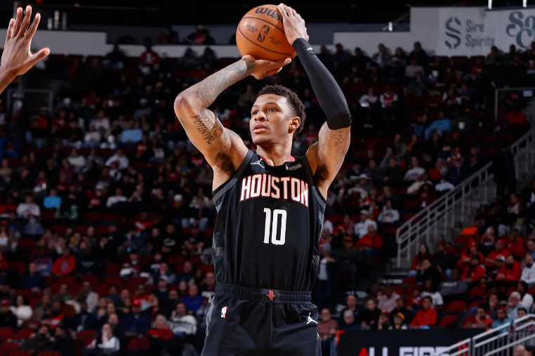 华体会官方网站-又一次表现平庸，火箭锋线新星在各方面的能力都有些缺乏亮点？